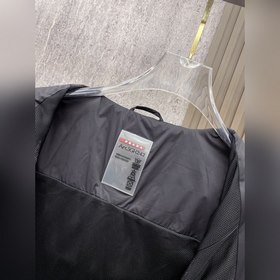 Жилет Prada, весна-лето 2026 г. Новая 