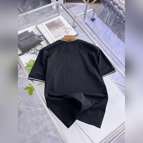 Prada： новая коллекция весна-лето 2026