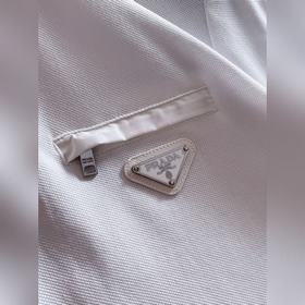 Prada, 100% длинноволокнистый хлопок и