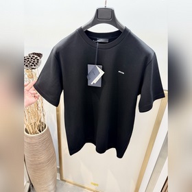 Размеры： S, M, L, XL. Цвета： черный и 