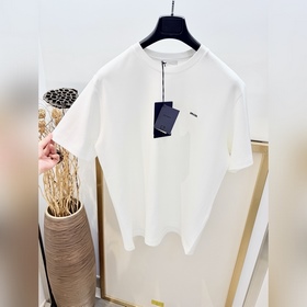 Размеры： S, M, L, XL. Цвета： черный и 