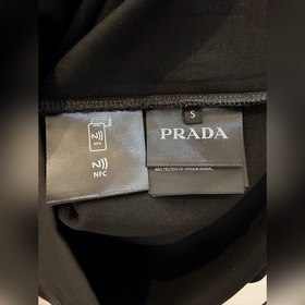 Размеры： S, M, L, XL. Цвета： черный и 