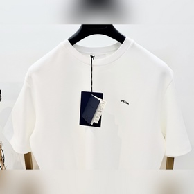 Размеры： S, M, L, XL. Цвета： черный и 