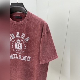 Prada. Новая модель весна-лето 2026 го