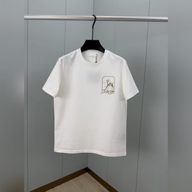 Prada. Футболка с коротким рукавом и п