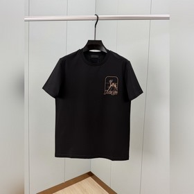 Prada. Футболка с коротким рукавом и п
