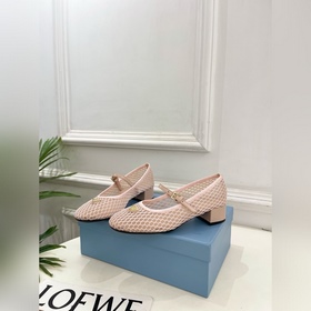 PRADA 26SS Новая коллекция весна-ле