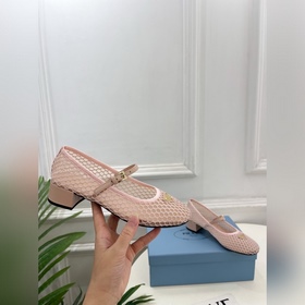PRADA 26SS Новая коллекция весна-ле