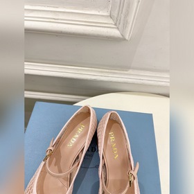 PRADA 26SS Новая коллекция весна-ле