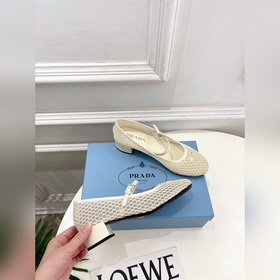 PRADA 26SS Новая коллекция весна-ле