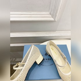 PRADA 26SS Новая коллекция весна-ле