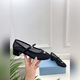 PRADA 26SS Новая коллекция весна-ле
