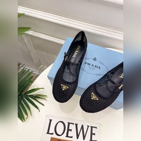 PRADA 26SS Новая коллекция весна-ле