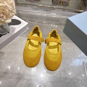 PRADA — новые легкие кроссовки Mary Ja