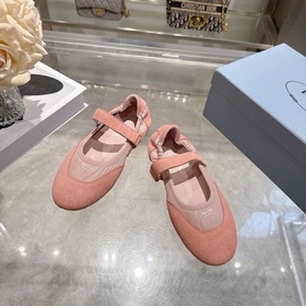 PRADA — новые легкие кеды в стиле «Мэр