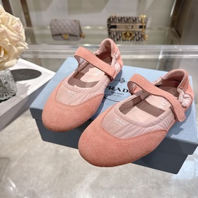PRADA — новые легкие кеды в стиле «Мэр