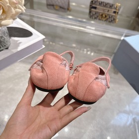 PRADA — новые легкие кеды в стиле «Мэр
