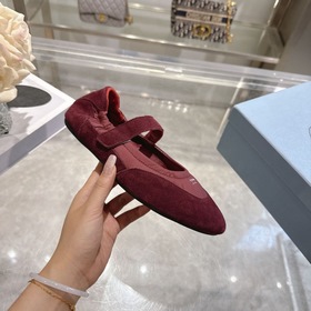 PRADA — новые легкие кеды с тонкой под