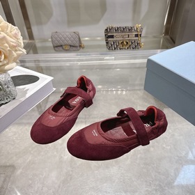 PRADA — новые легкие кеды с тонкой под