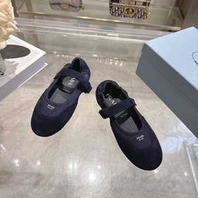 PRADA — новые легкие кеды с тонкой под