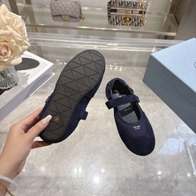 PRADA — новые легкие кеды с тонкой под