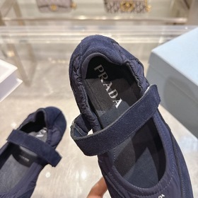 PRADA — новые легкие кеды с тонкой под