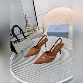 Новейшая хитовая модель Prada весна 20