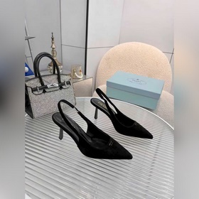 Новейшая коллекция Prada 2026, размеры