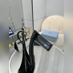 Новая коллекция Prada весна 2026, разм