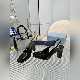 Новая коллекция Prada весна 2026, разм