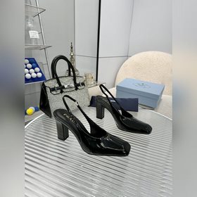 Новая коллекция Prada весна 2026, разм