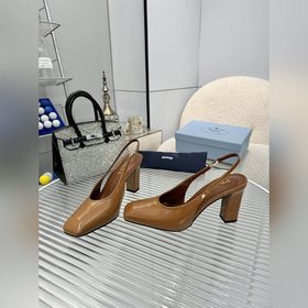 Новая коллекция Prada весна 2026, разм