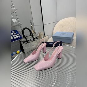 Новая коллекция Prada весна 2026, разм