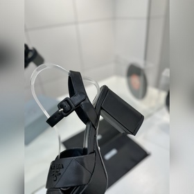 Prada на платформе  Новая весенне-ле