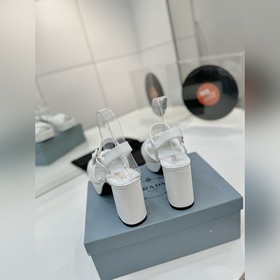 Prada на платформе  Новая весенне-ле