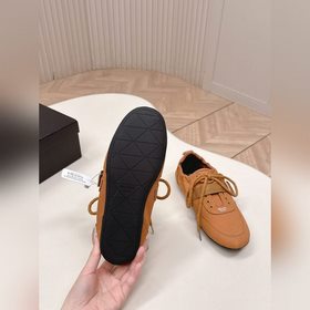 Prada P-серия 26 SSFW ~ Новая модель ш
