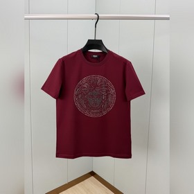 Versace. Новинка весна-лето 2026： футб