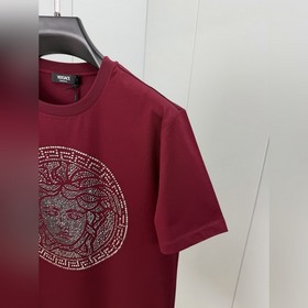 Versace. Новинка весна-лето 2026： футб