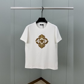 Versace. Футболка с короткими рукавами
