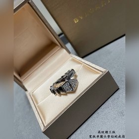 Модель b6027V из золота, версия «Преми