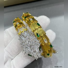 b5120 — большой браслет «Зеленоглазая 