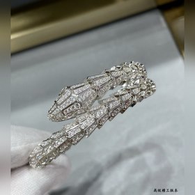 b5113 Цена данную модель изменена. Бра