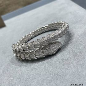 b5113 Цена данную модель изменена. Бра