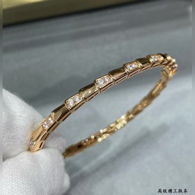 b51121 Браслет Bulgari с гладкой повер