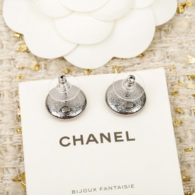 [CHANEL Черные круглые серьги-гвоздики