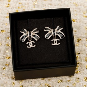 [Серьги Chanel CHANEL 25B с бантиком]