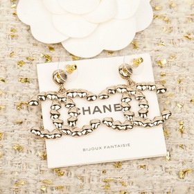 250358 [CHANEL Серьги-гвоздики серде