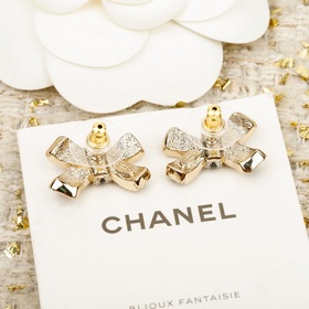 250458! [Сережки-гвоздики Chanel CHAN