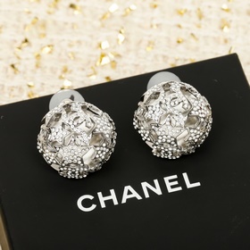 [CHANEL 25a Handmade Large Openwork St