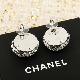 [CHANEL 25a Handmade Large Openwork St